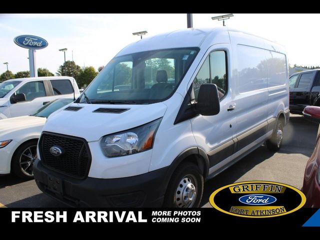 2023 Ford Transit Base