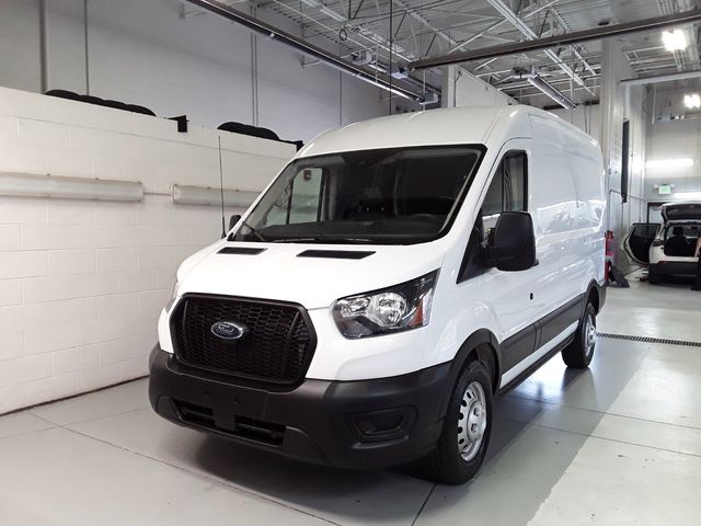 2023 Ford Transit Base