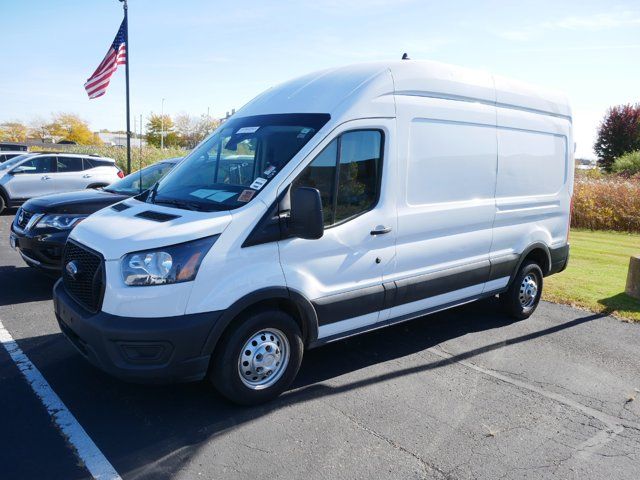 2023 Ford Transit Base