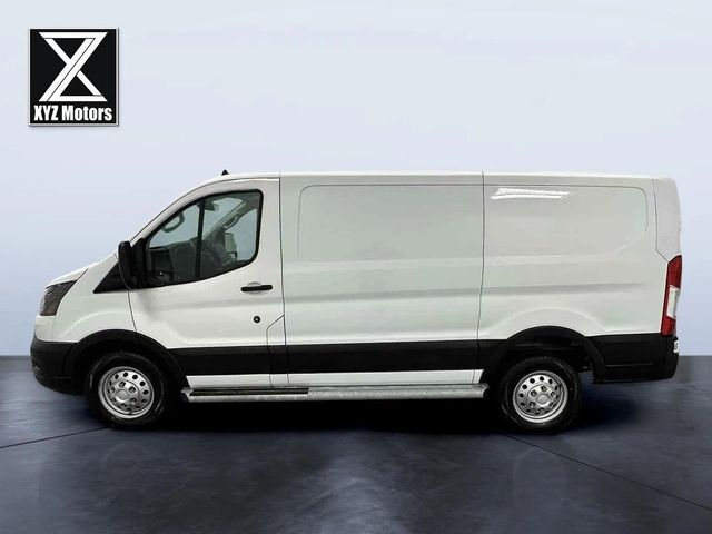 2023 Ford Transit Base