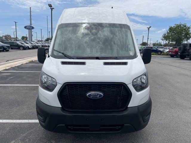 2023 Ford Transit Base