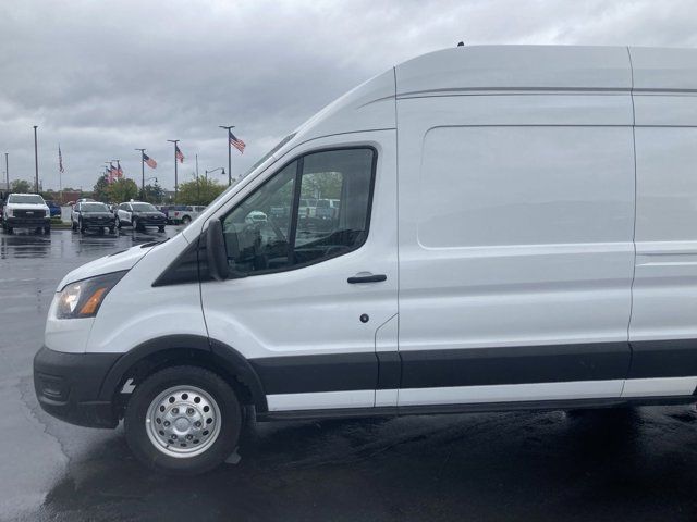 2023 Ford Transit Base