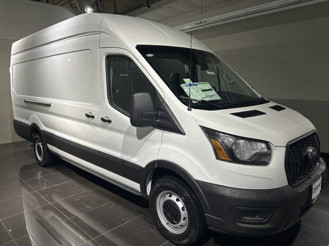 2023 Ford Transit Base