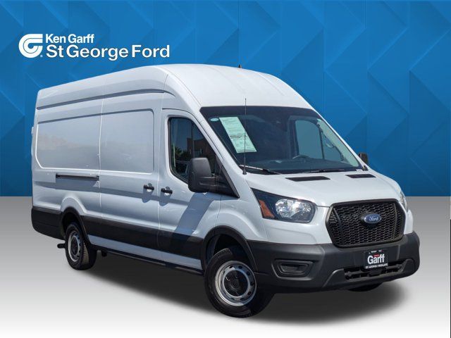 2023 Ford Transit Base