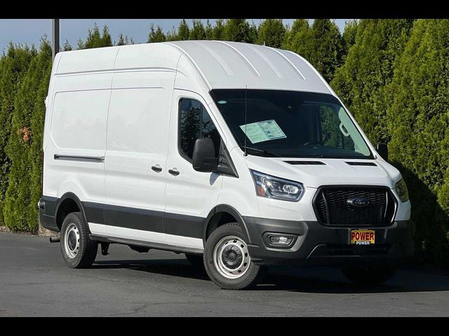 2023 Ford Transit Base