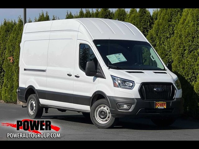 2023 Ford Transit Base