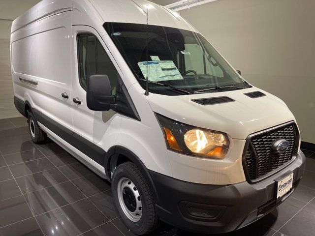 2023 Ford Transit Base