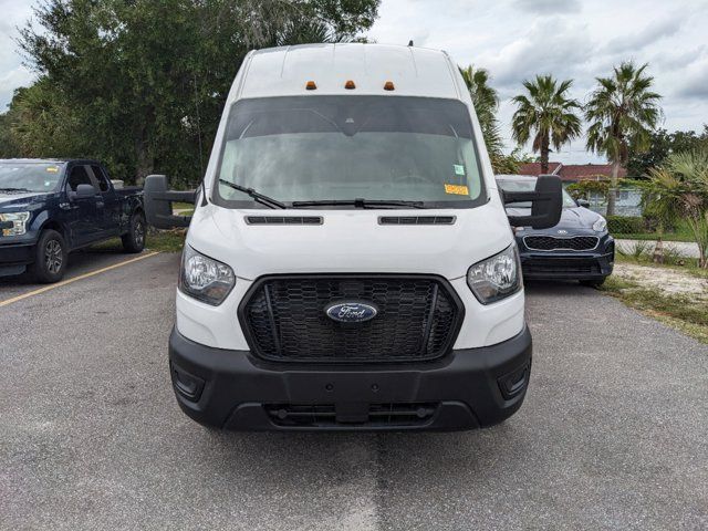 2023 Ford Transit Base