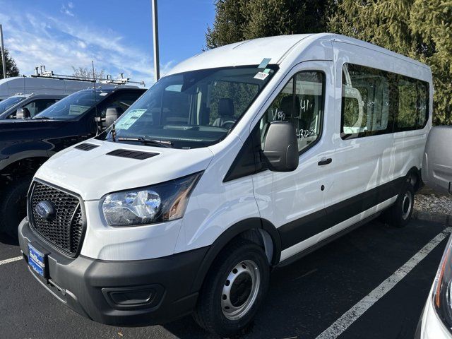 2023 Ford Transit Base
