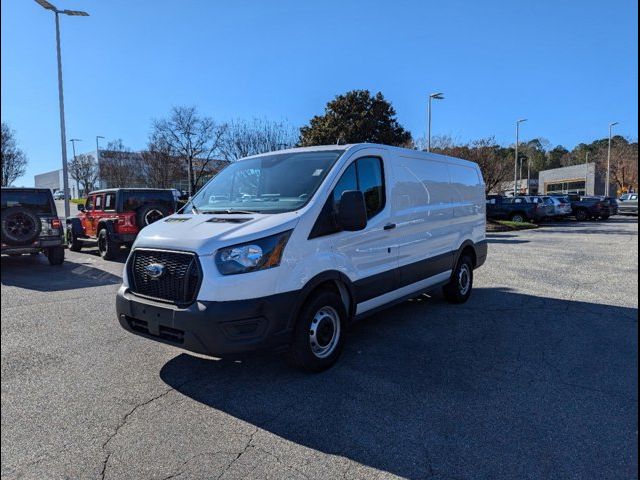 2023 Ford Transit Base