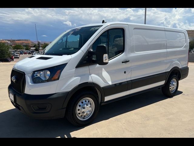 2023 Ford Transit Base