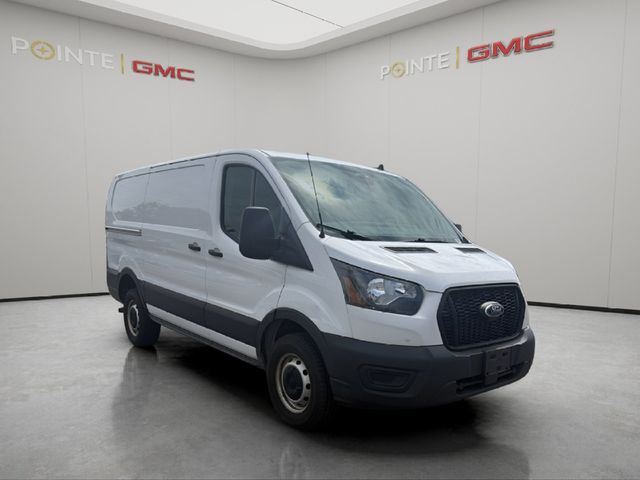 2023 Ford Transit Base