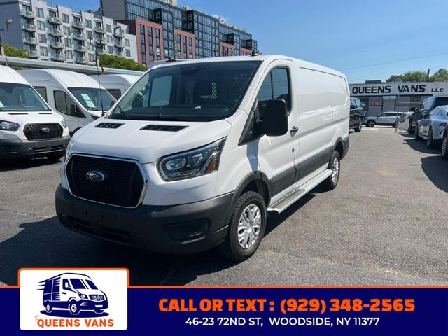 2023 Ford Transit Base