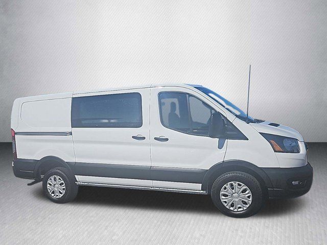 2023 Ford Transit Base