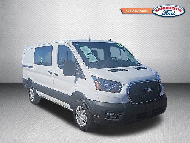 2023 Ford Transit Base