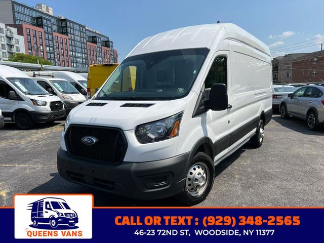 2023 Ford Transit Base