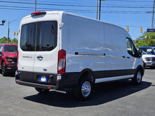 2023 Ford Transit Base