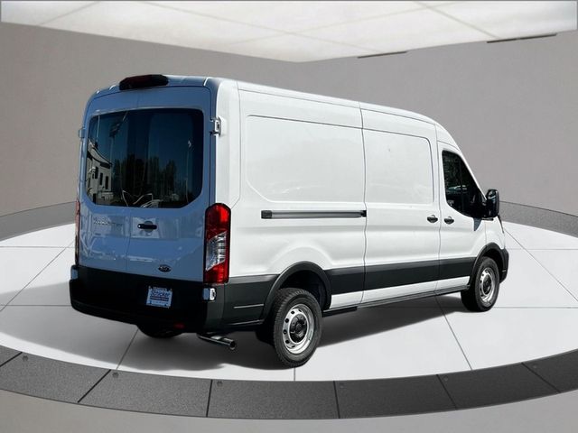 2023 Ford Transit Base