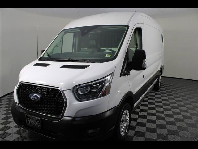 2023 Ford Transit Base