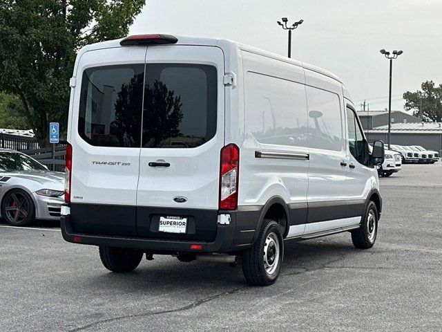 2023 Ford Transit Base