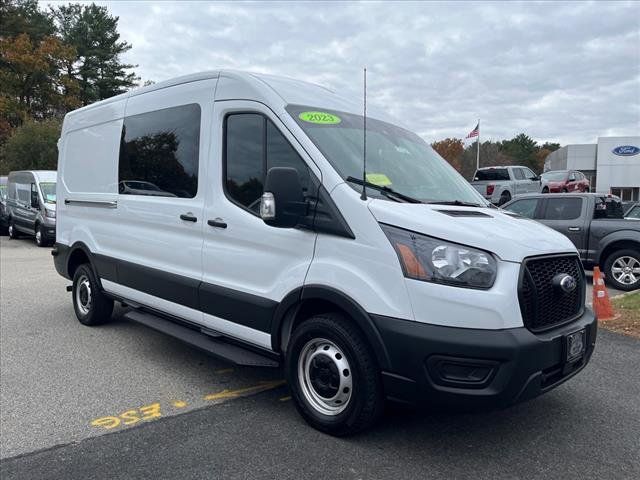 2023 Ford Transit Base