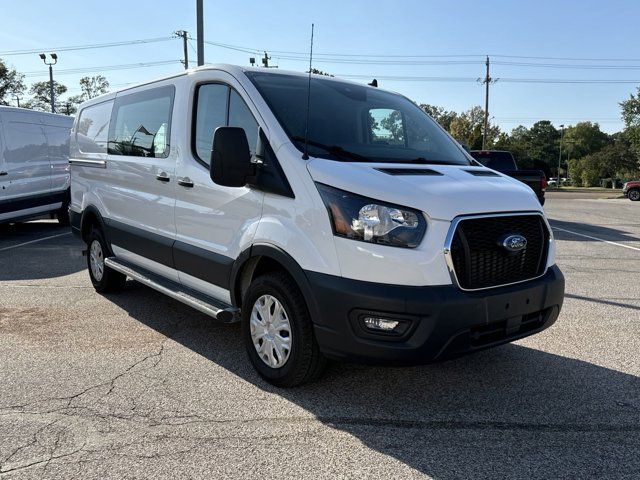 2023 Ford Transit Base