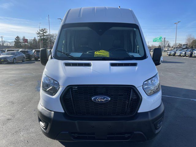 2023 Ford Transit Base