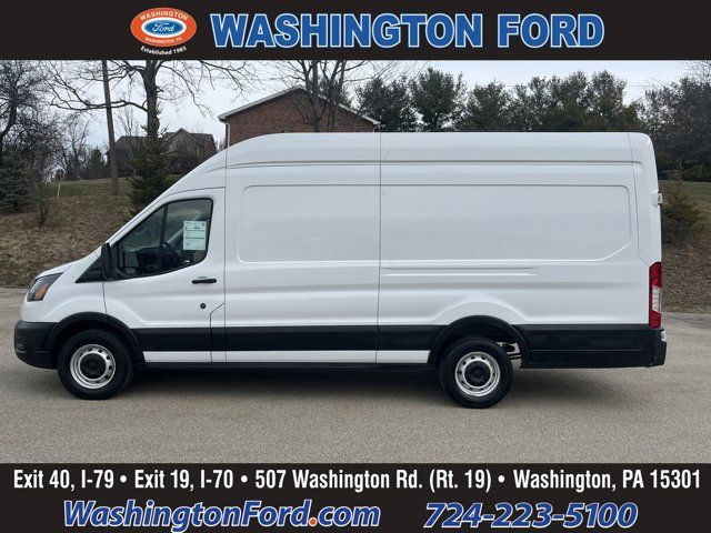 2023 Ford Transit Base