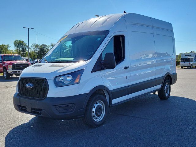 2023 Ford Transit Base