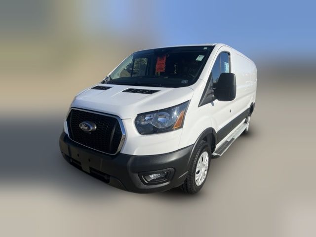 2023 Ford Transit Base