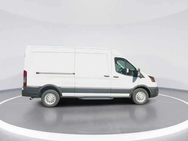 2023 Ford Transit Base