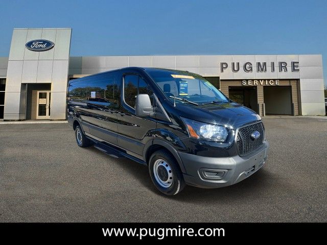 2023 Ford Transit Base