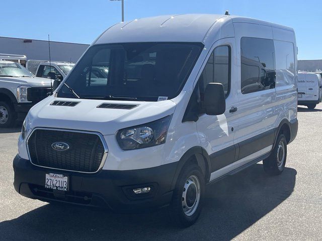 2023 Ford Transit Base