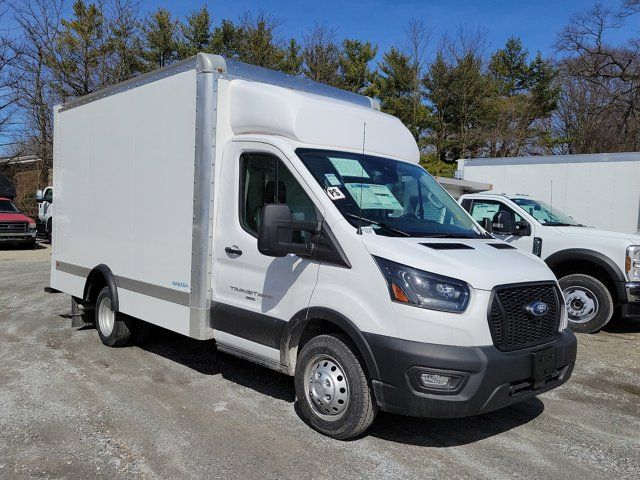 2023 Ford Transit Base