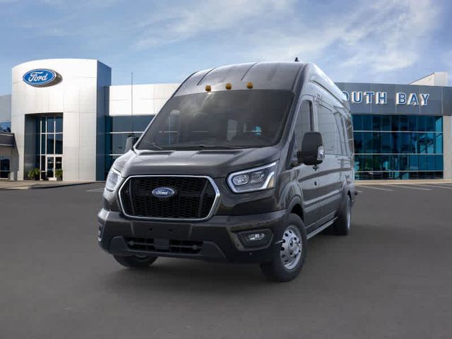 2023 Ford Transit XLT