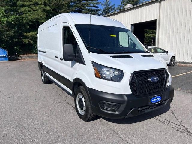 2023 Ford Transit Base