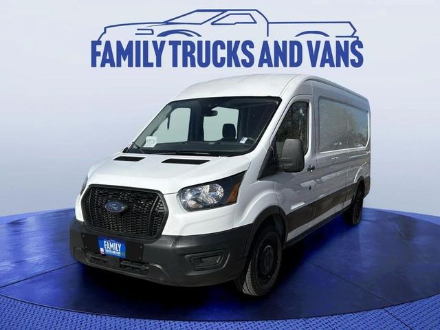 2023 Ford Transit Base