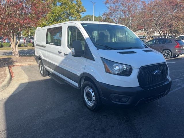 2023 Ford Transit Base