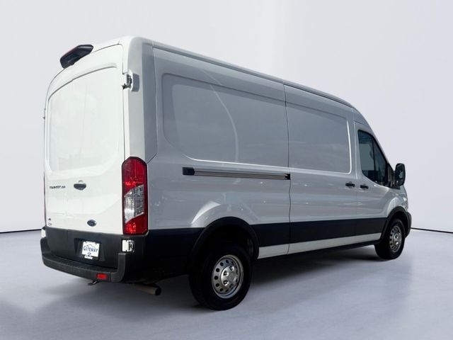 2023 Ford Transit Base