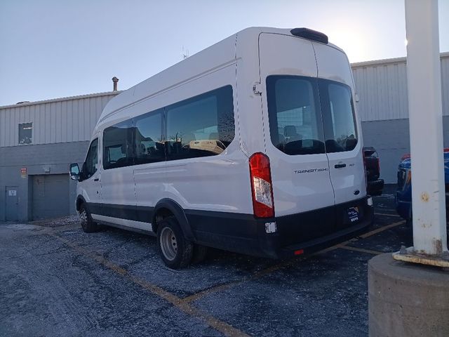 2023 Ford Transit XLT