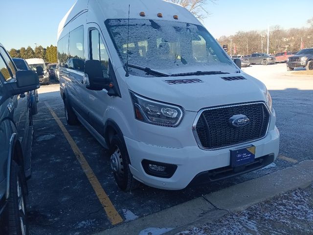 2023 Ford Transit XLT