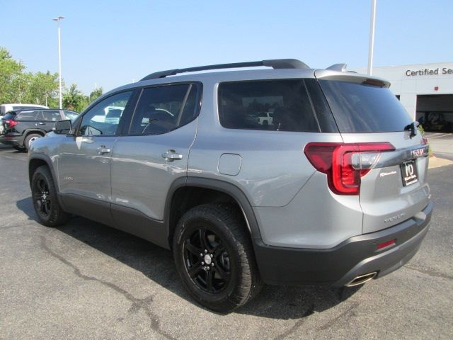 2023 GMC Acadia AT4