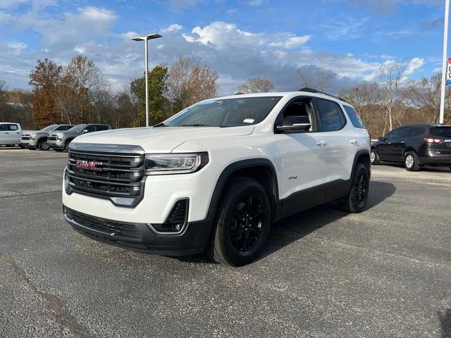 2023 GMC Acadia AT4