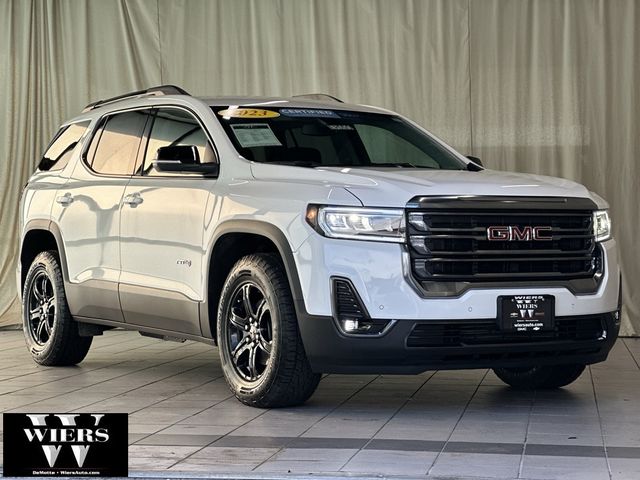 2023 GMC Acadia AT4