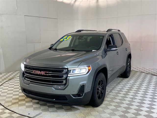2023 GMC Acadia AT4