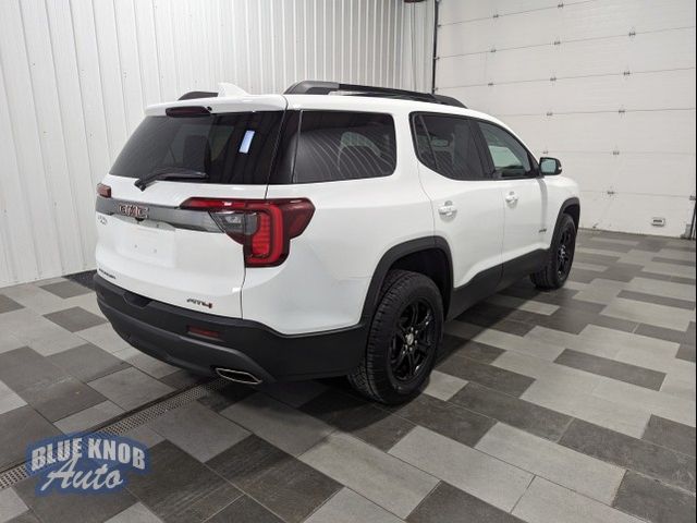 2023 GMC Acadia AT4