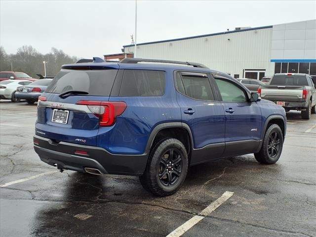 2023 GMC Acadia AT4