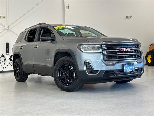 2023 GMC Acadia AT4