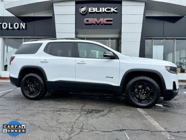 2023 GMC Acadia AT4