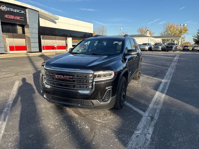 2023 GMC Acadia AT4